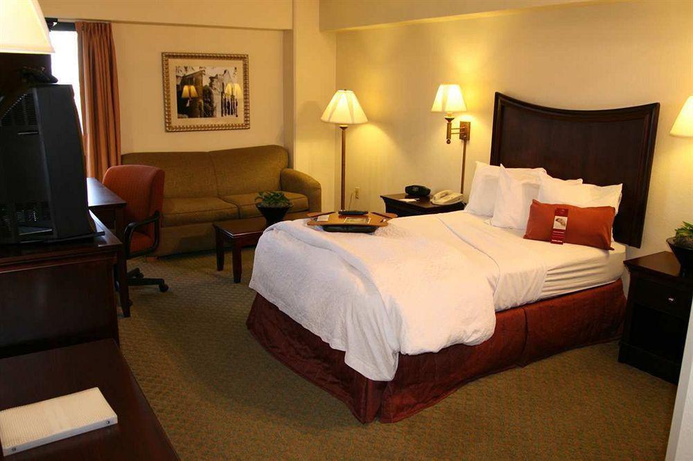 圣安东尼奥市中心希尔顿恒庭酒店 客房 照片